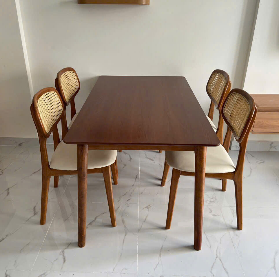 Bộ Bàn Ăn Cơm 4 Ghế Tựa Mây – Z25