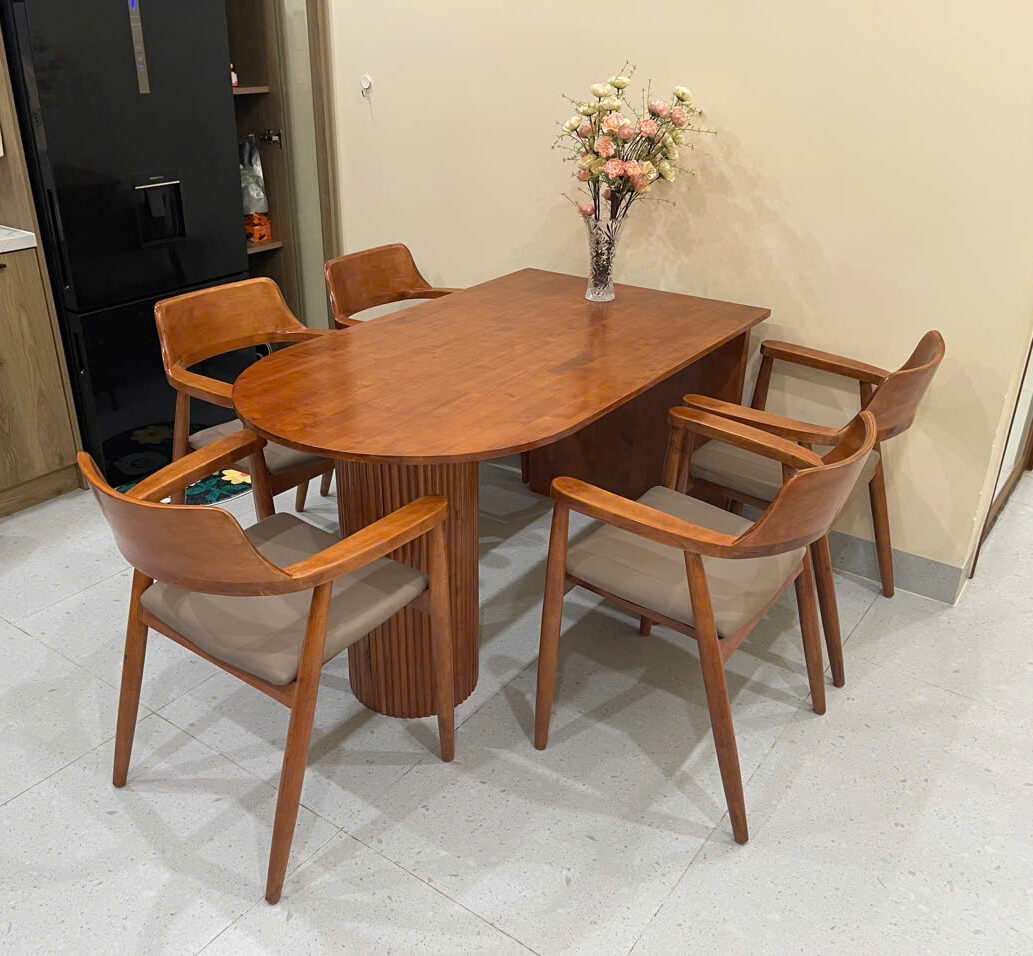 Bộ Bàn Ăn 5 Ghế Phong Cách Hiện Đại – Z18