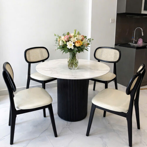 Bộ Bàn Ăn Tròn 4 Ghế Gỗ Tự Nhiên – Z14
